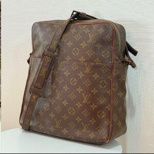✨ Authentic Louis Vuitton Marceau GM Monogram Canvas Crossbody Messenger Bag ✨